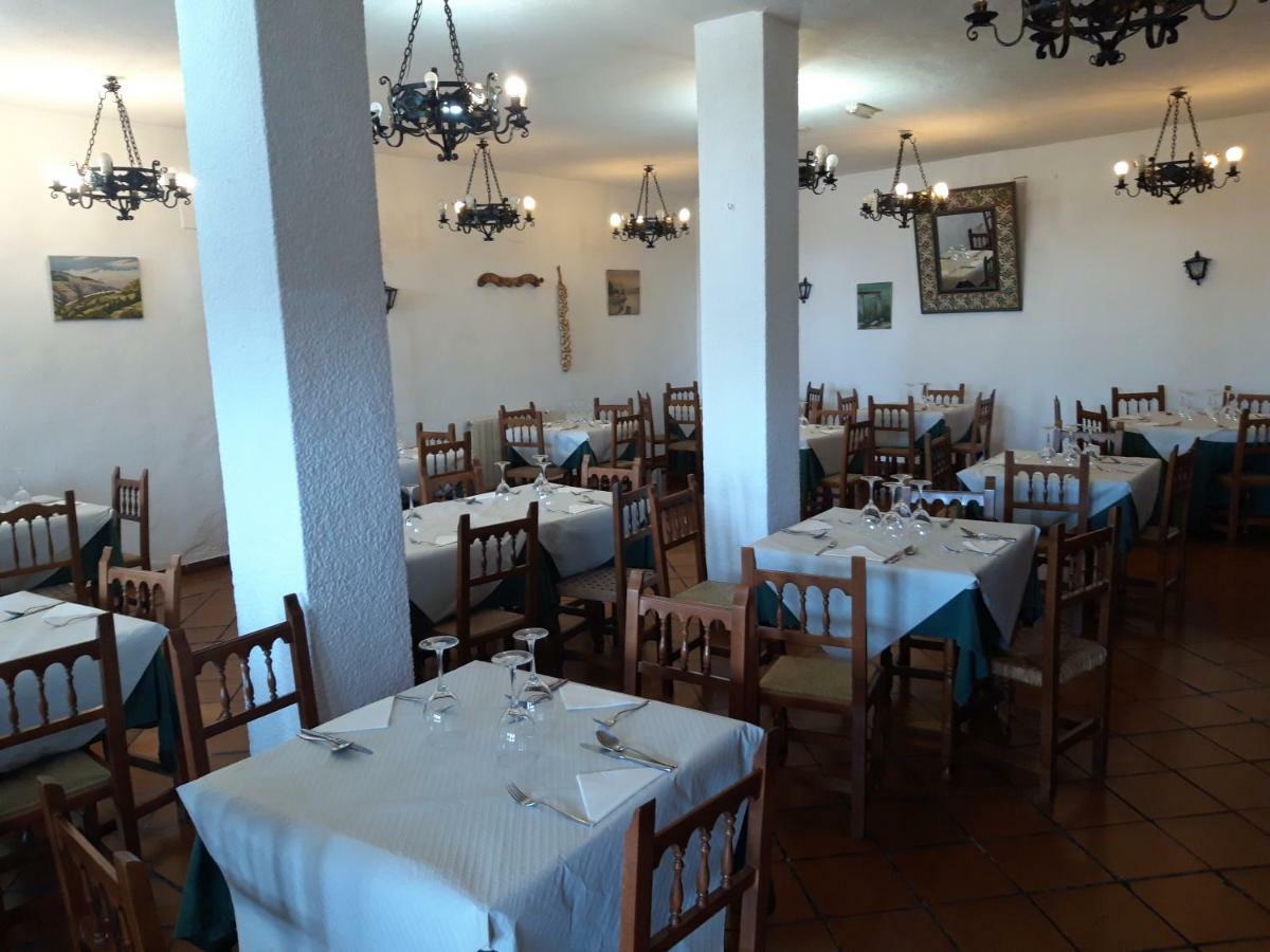 Hostal Ruta De Las Nieves Капилейра Экстерьер фото